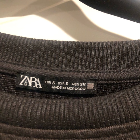 Zara sweater , dark brown , never worn , given as a present - Picture 3 of 3